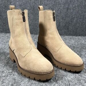 Blondo Waterproof Chelsea Booties Womens 8.5 M Beige Suede Lug Sole Ankle‎